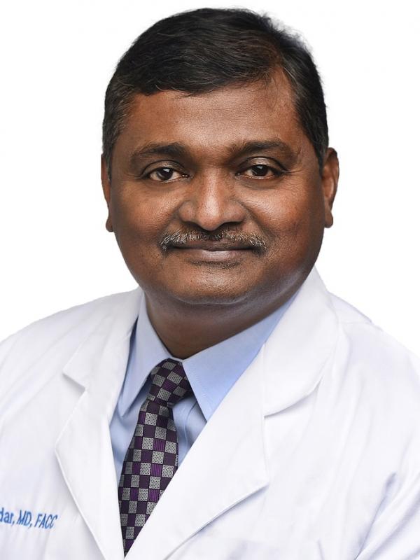 Venkatesh K. Nadar医学博士